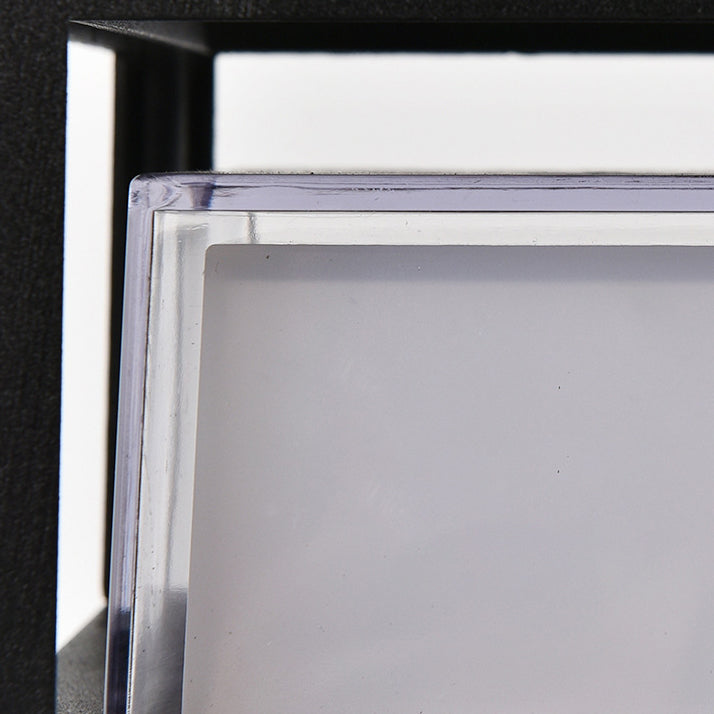 Modern Outdoor Garden LED Wall Light